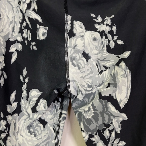 ALBION | ANTIQUA FIT  COMPRESSION FLORAL LEGGING - Picture 12 of 13